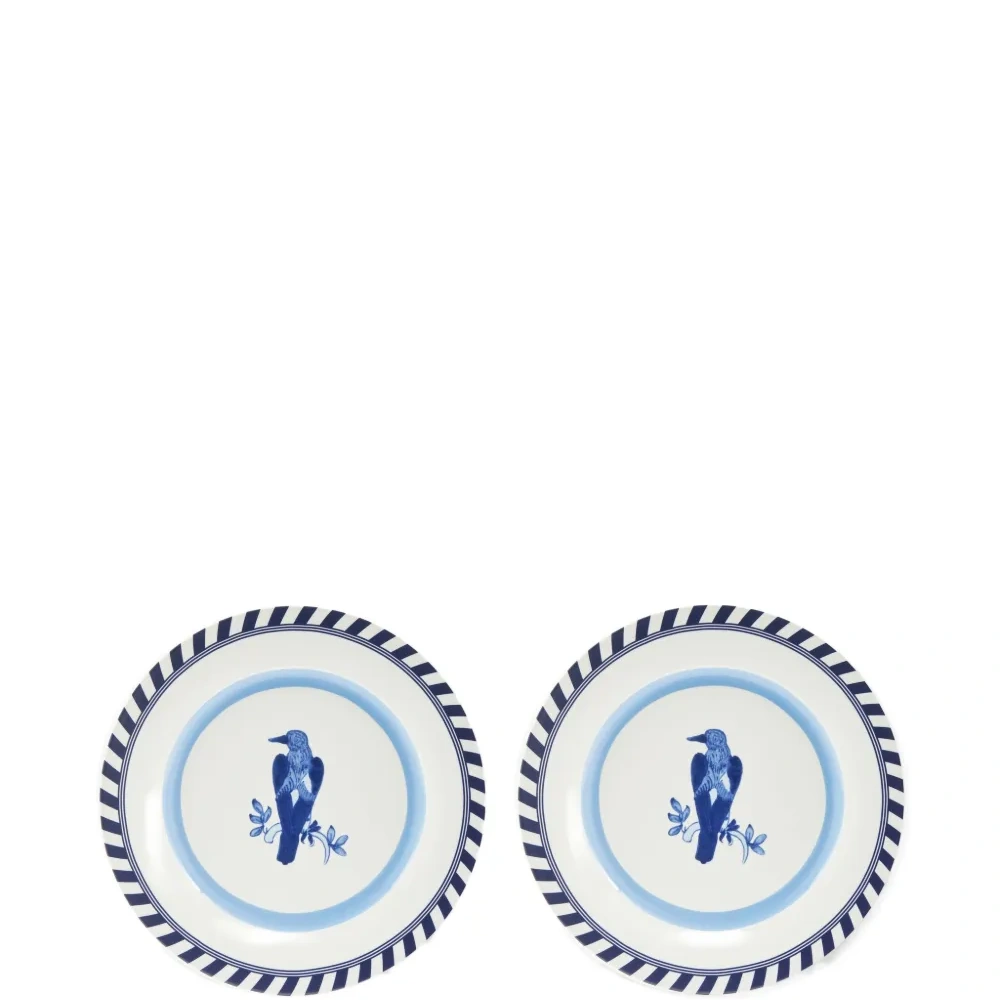 Обеденные тарелки в полоску