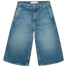 Широкие джинсы