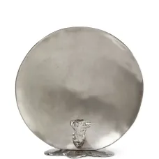 Скульптурный подсвечник