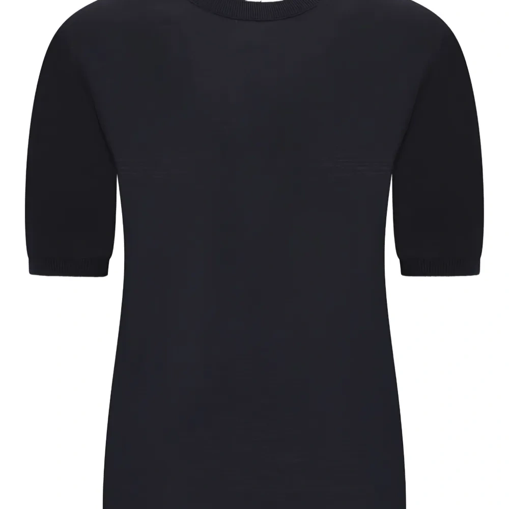 Топ с круглым вырезом и короткими рукавами