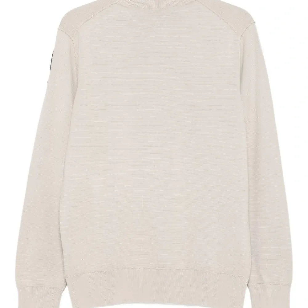 Толстовка с нашивкой-логотипом