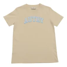 футболка с логотипом