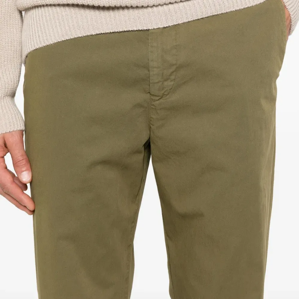 Брюки с карманами