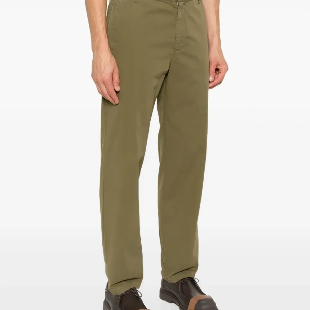 Брюки с карманами