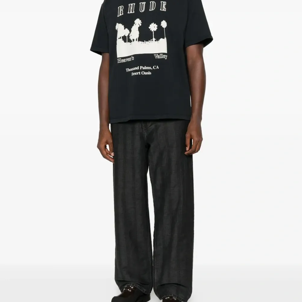 Футболка с графическим принтом