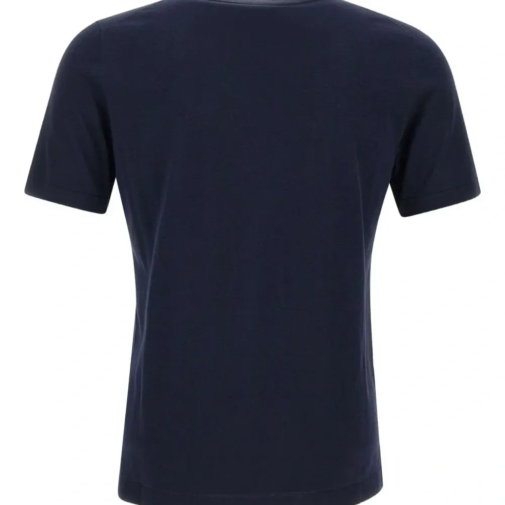 Футболка с круглым вырезом