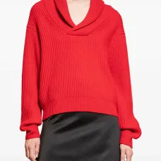 Вязаный свитер в рубчик