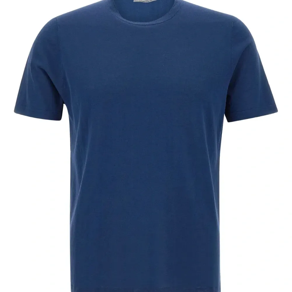 Футболка с круглым вырезом