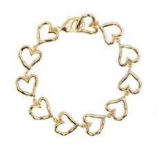 браслет с декором в форме сердца