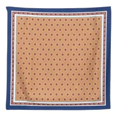 Шелковый платок с цветочным узором