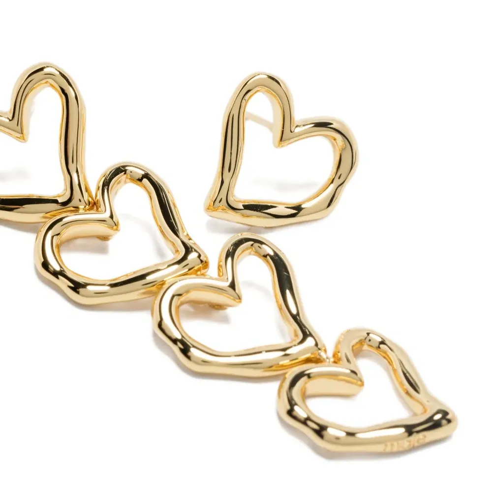 серьги в форме сердца