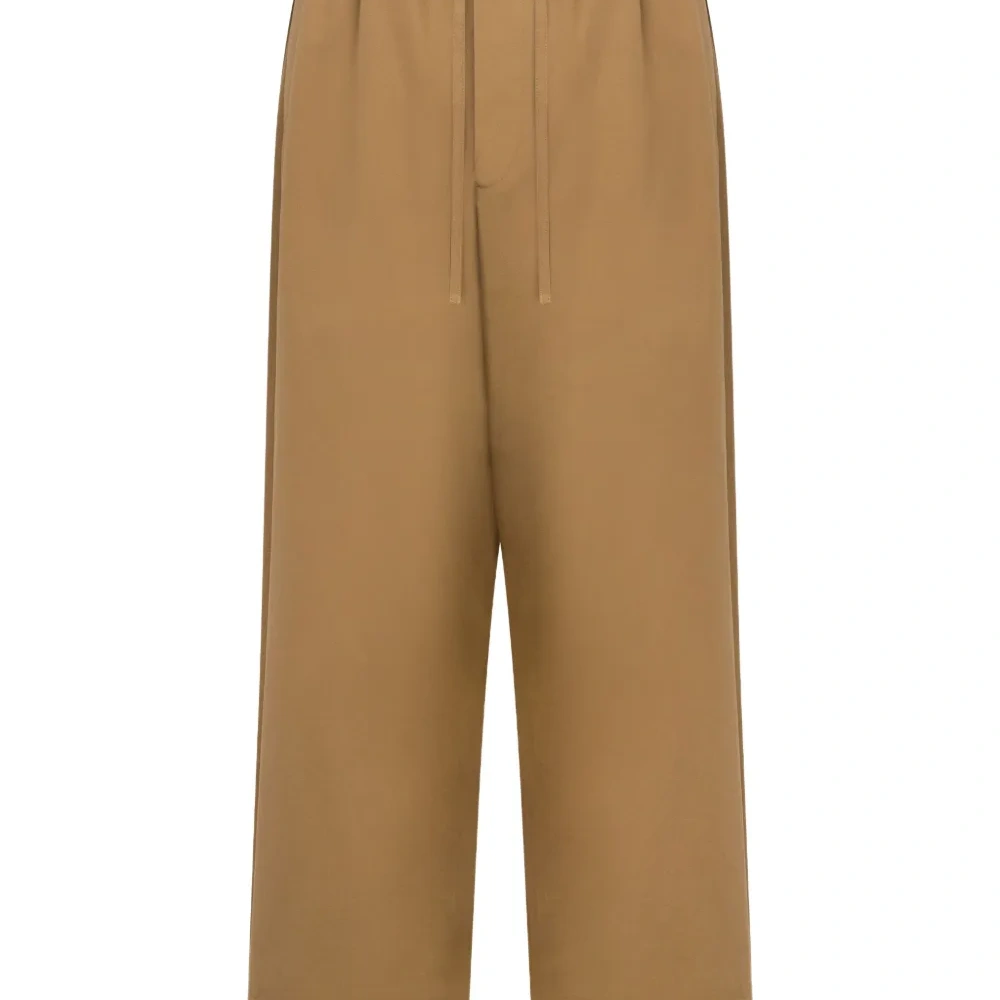 Брюки с карманами