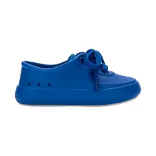 Фактурные кроссовки на шнуровке