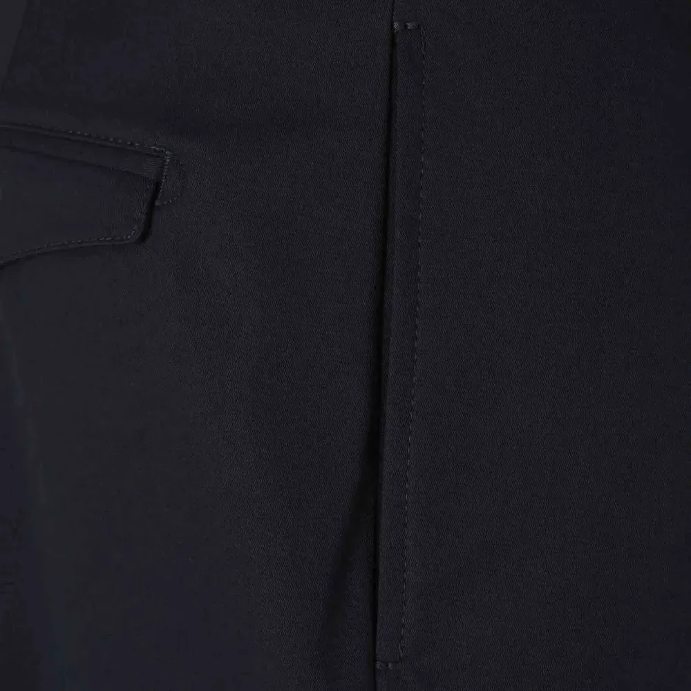 Брюки с карманами