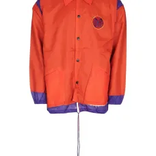 Куртка с нашивкой-логотипом Куртка с нашивкой-логотипом