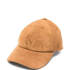 Кепка с вышитым логотипом