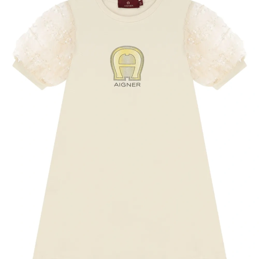 Платье с логотипом