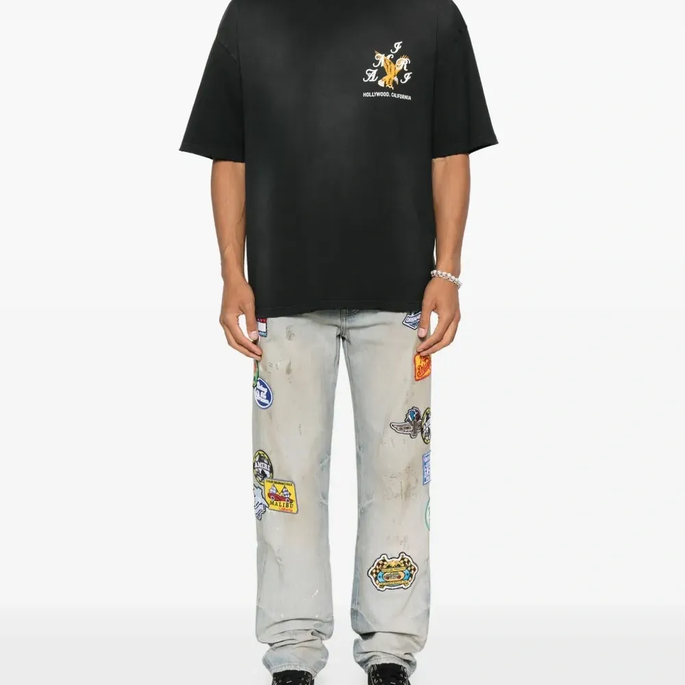 Футболка с круглым вырезом