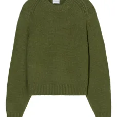 Свитер с круглым вырезом