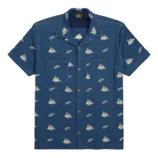 рубашка с короткими рукавами и принтом