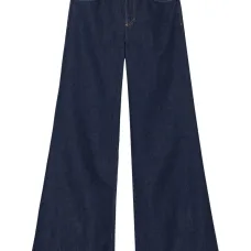 Широкие джинсы