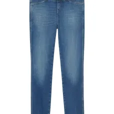 Узкие джинсы