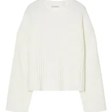 Свитер с круглым вырезом