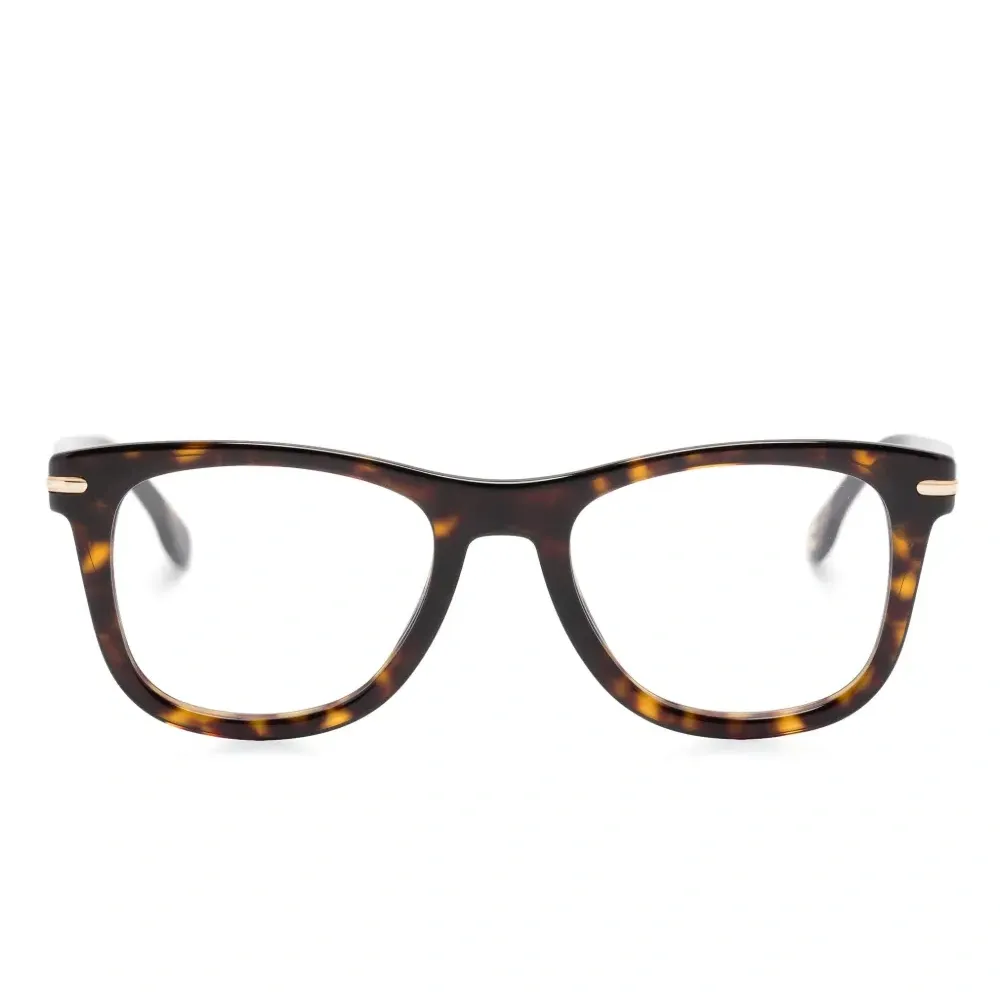 очки в геометричной оправе