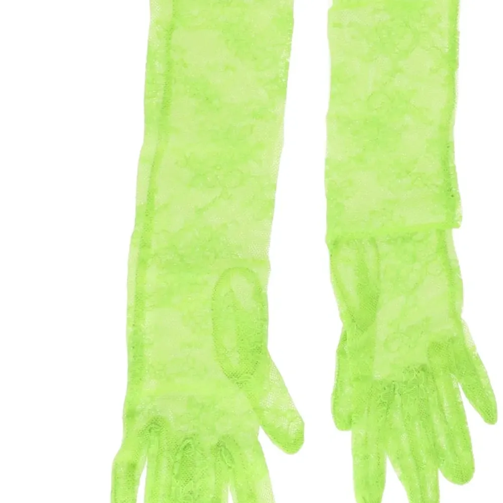 Кружевные перчатки