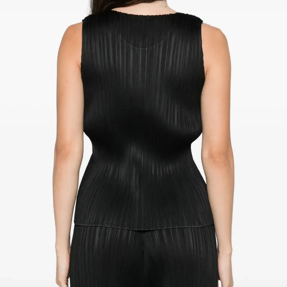 Майка без рукавов