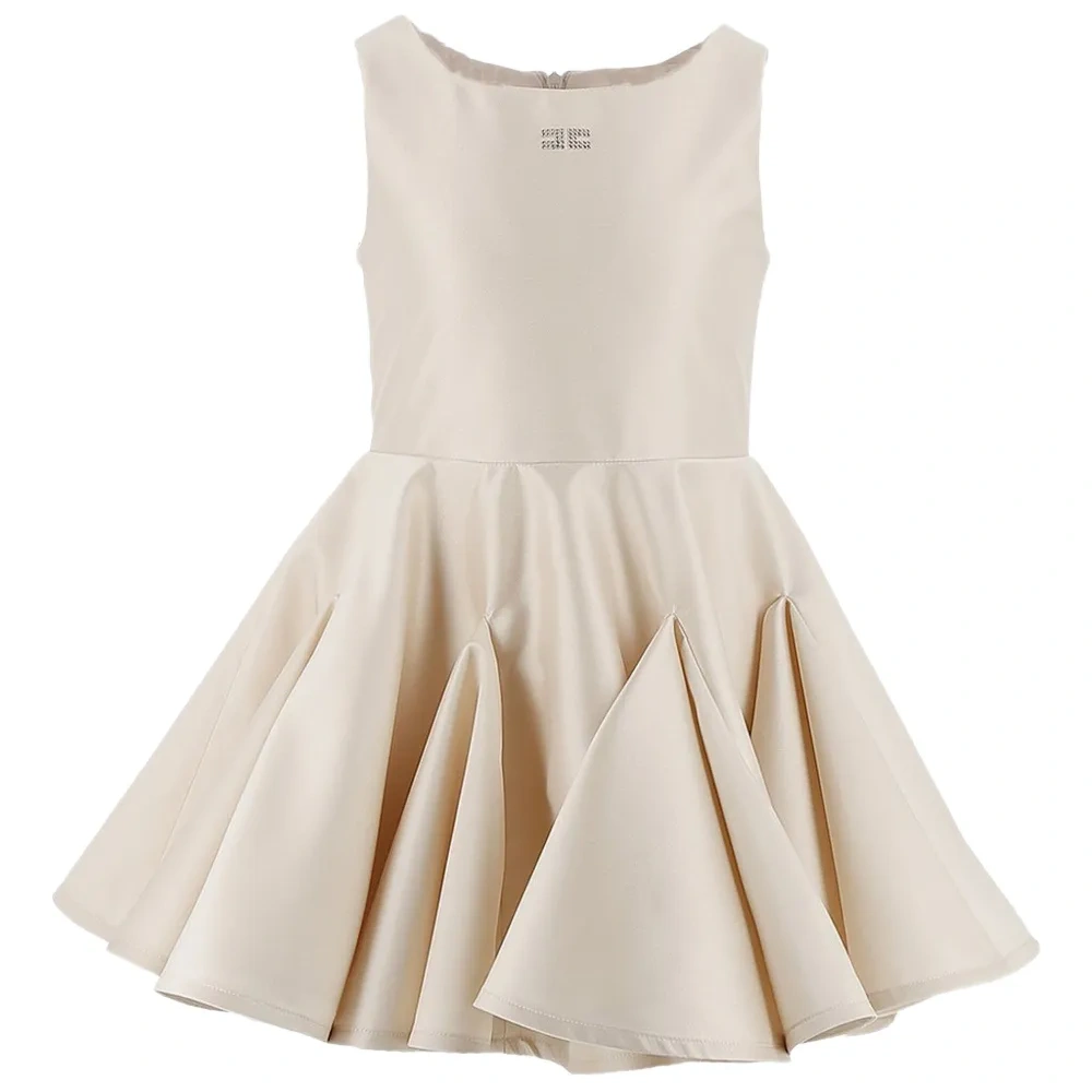 Декорированное платье со складками