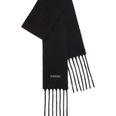 Шарф с бахромой