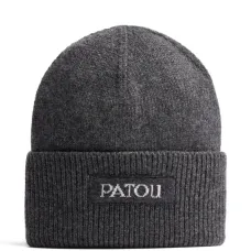 шапка бини с нашивкой-логотипом