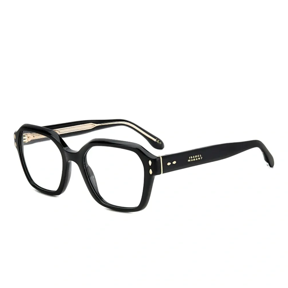 Очки в квадратной оправе