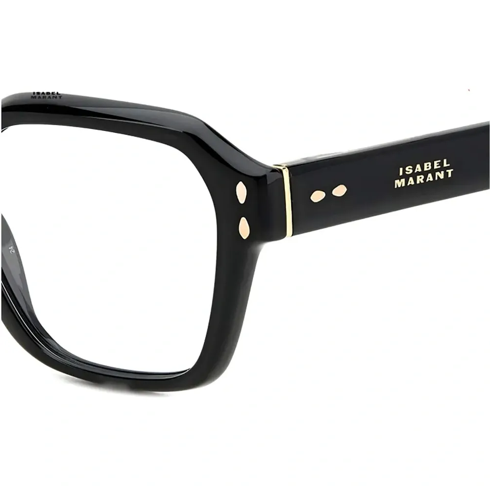 Очки в квадратной оправе