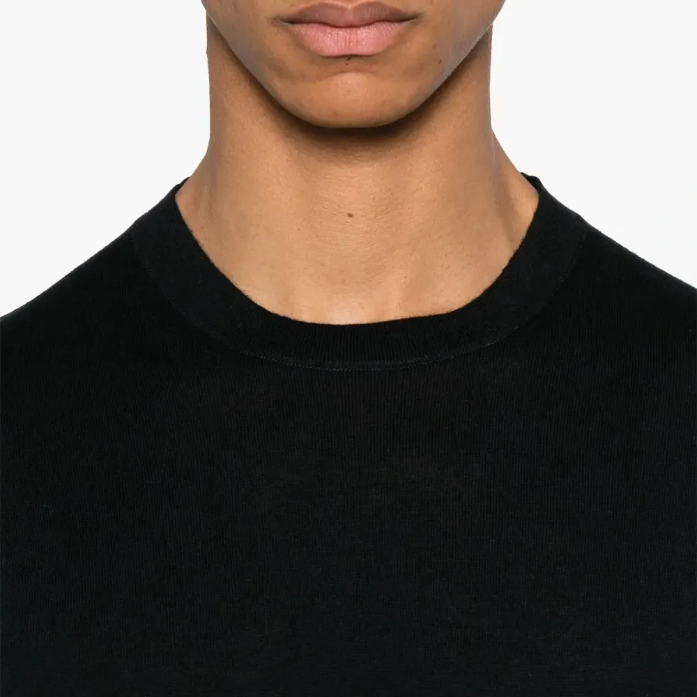 Футболка тонкой вязки