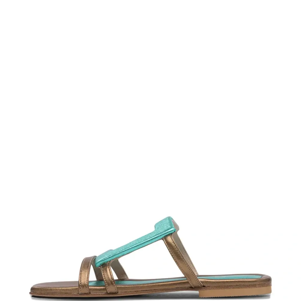 сандалии с эффектом металлик и пряжками сандалии с эффектом металлик и пряжками