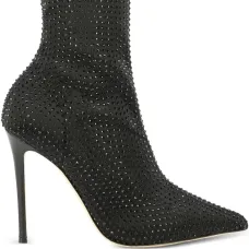 Ботильоны с заостренным носком и кристаллами