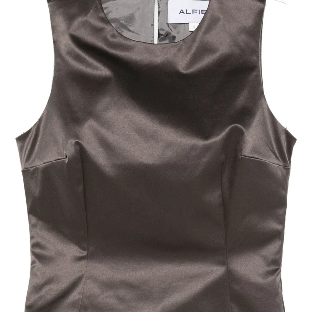 Атласная майка Nori