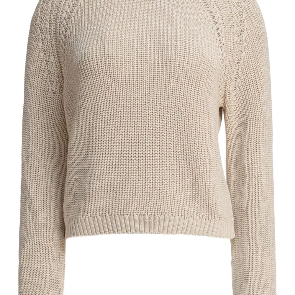 Свитер с рукавами реглан