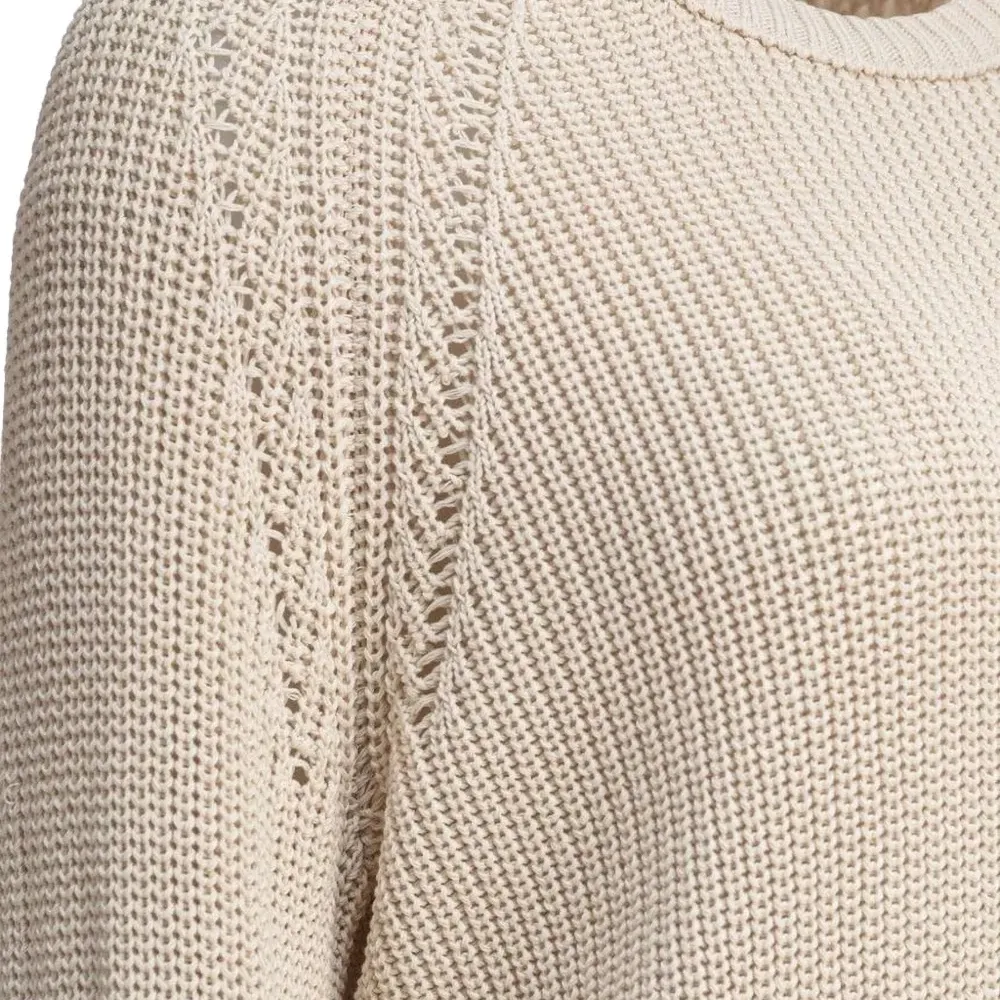 Свитер с рукавами реглан