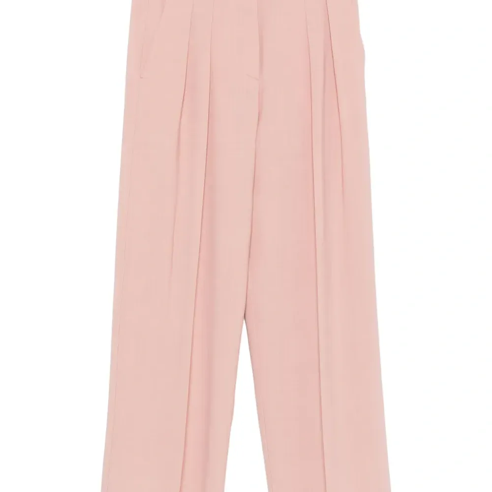 Брюки со складками