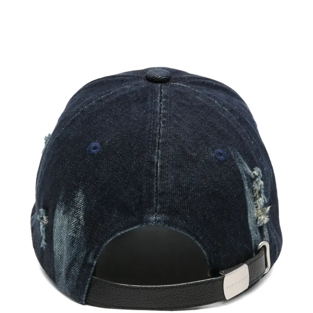 Кепка с эффектом тай-дай и состаренной отделкой