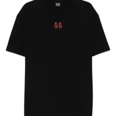 Футболка с вышитым логотипом Футболка с вышитым логотипом