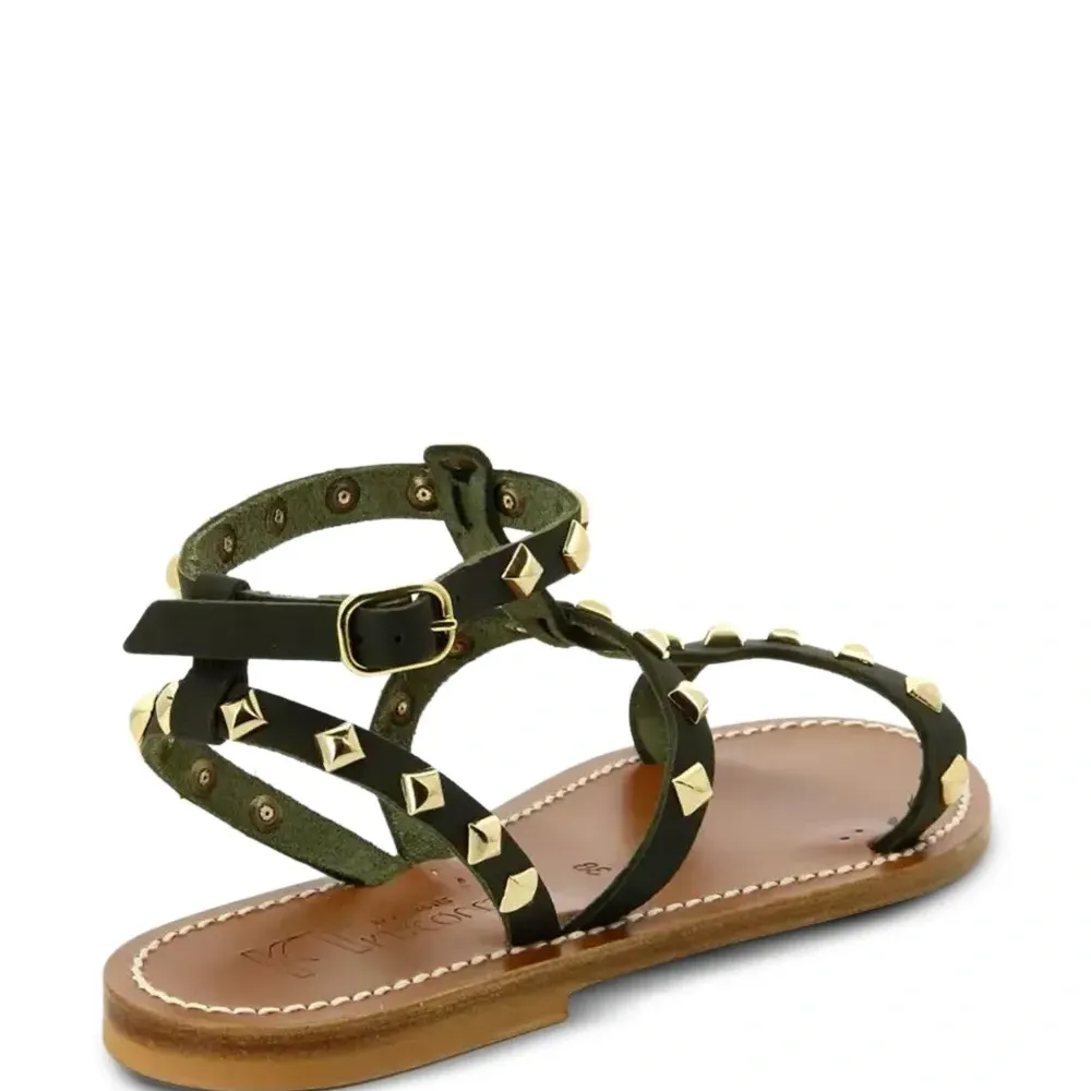 сандалии Arelatepyr с заклепками