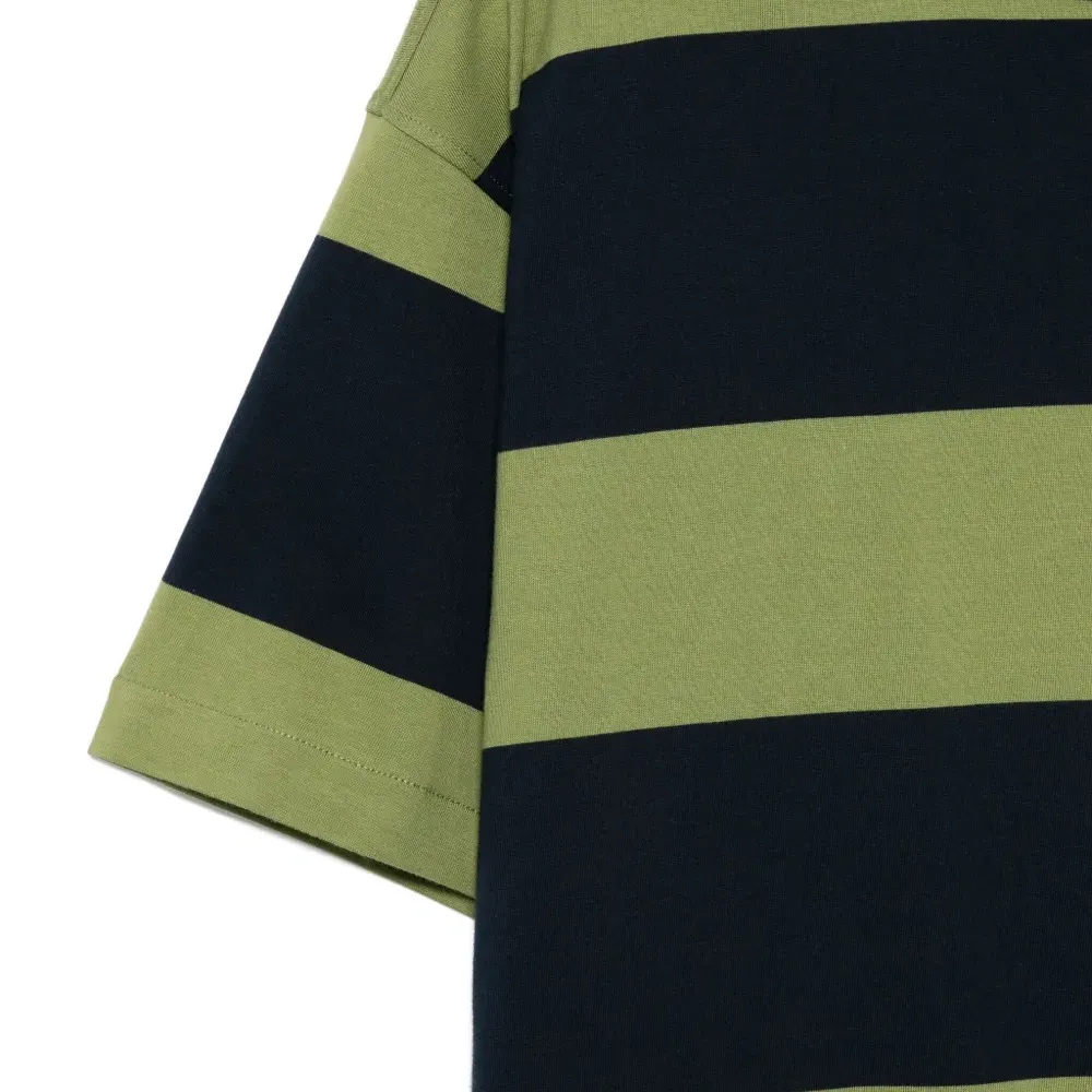 Футболка в полоску