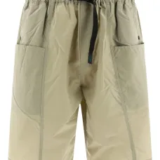 Шорты с накладными карманами и поясом