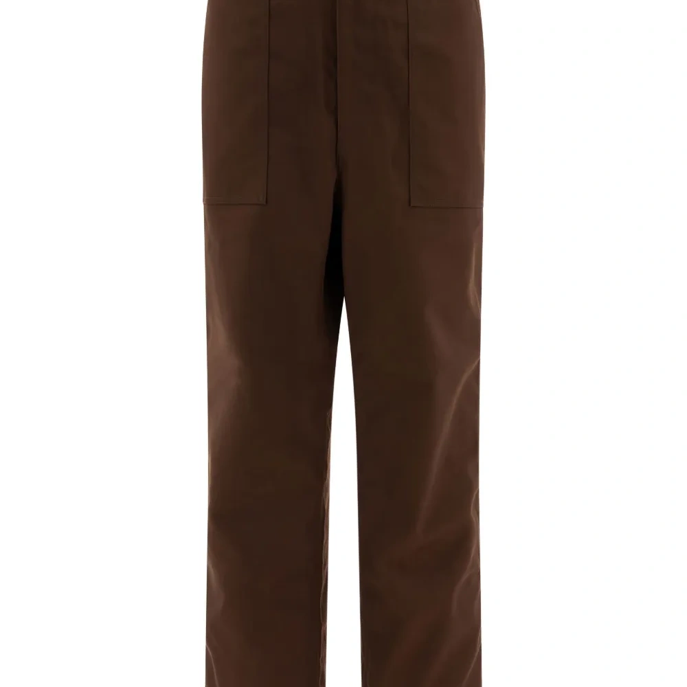 Брюки с накладными карманами