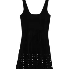 Бархатное платье со стразами