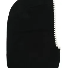 Шерстяная балаклава в технике кроше